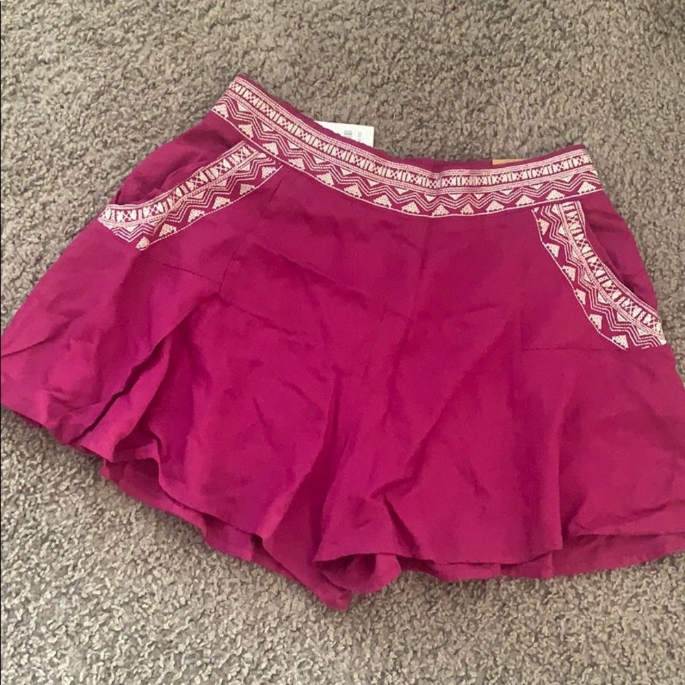 Hollister pink flowy elastic waist shorts
